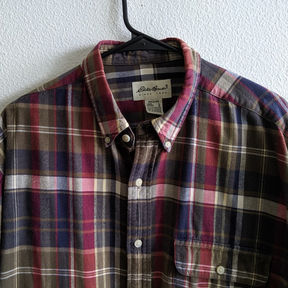 Eddie Bauer Men's Plaid Flannel Button Down Shirt - Picture 3 of 6